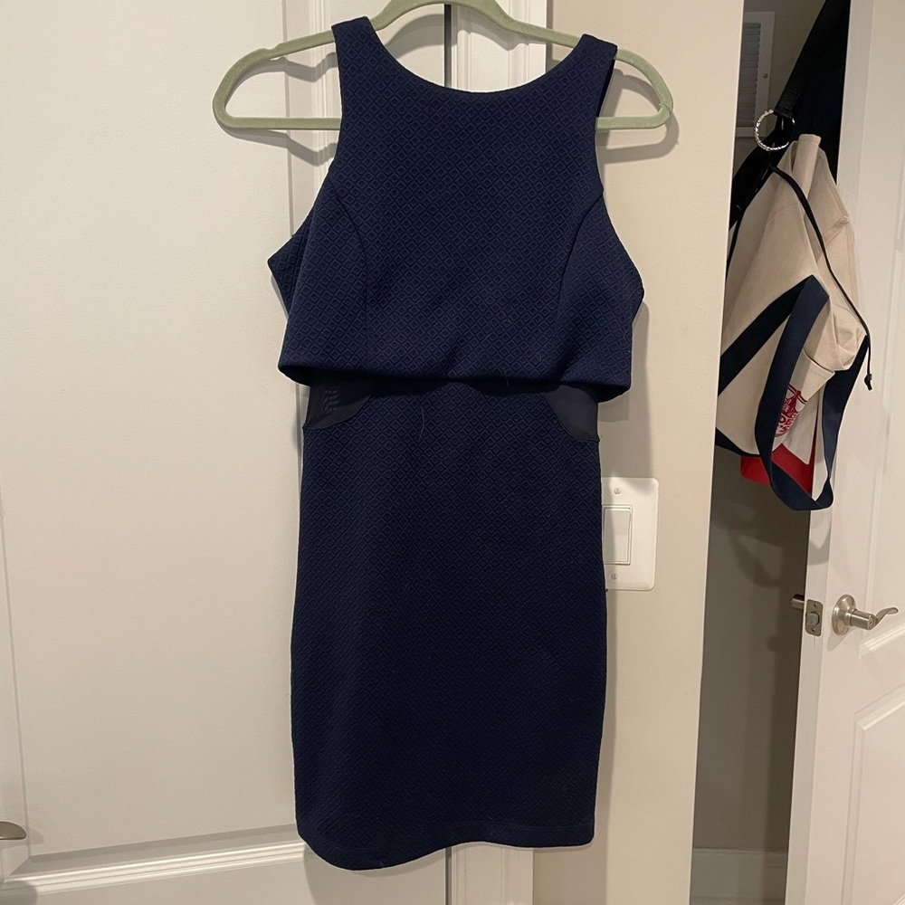 Honey and Rosie sz3 cutout professional or formal dress